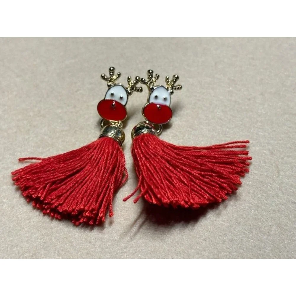gold tone reindeer charm red tassel drop earrings holiday jewelry nwt new gift